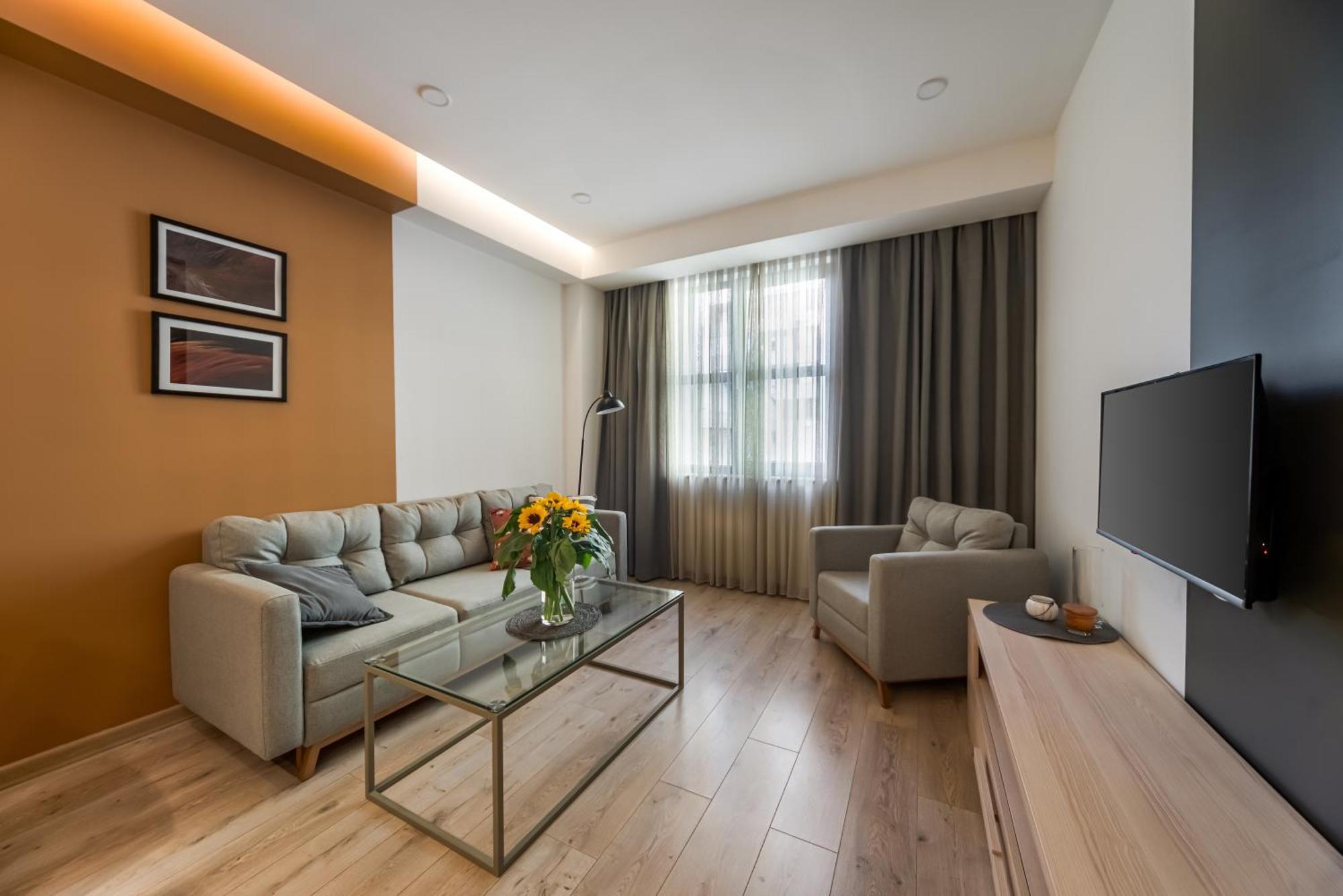 Thames Apartment By Downtown Inn, City Center Erywań Zewnętrze zdjęcie